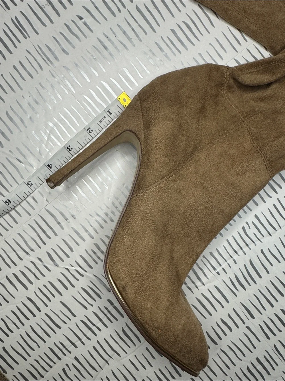 N/A classic knee